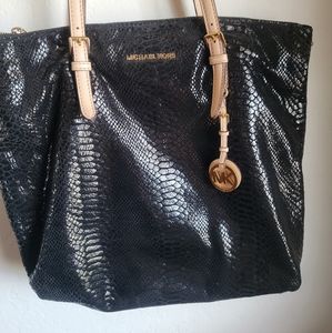 Michael Kors Tote